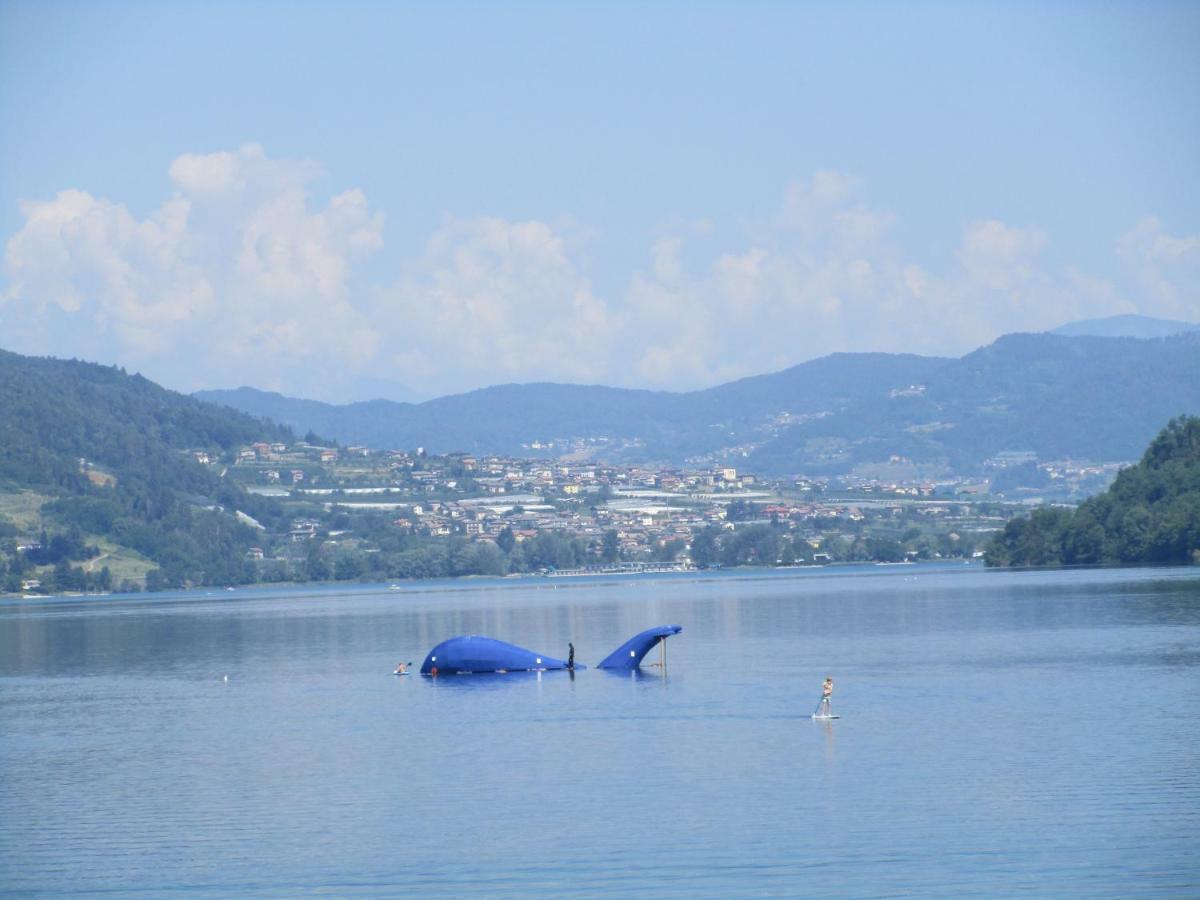 Ferienwohnung La Perla Del Lago Calceranica al Lago Exterior foto