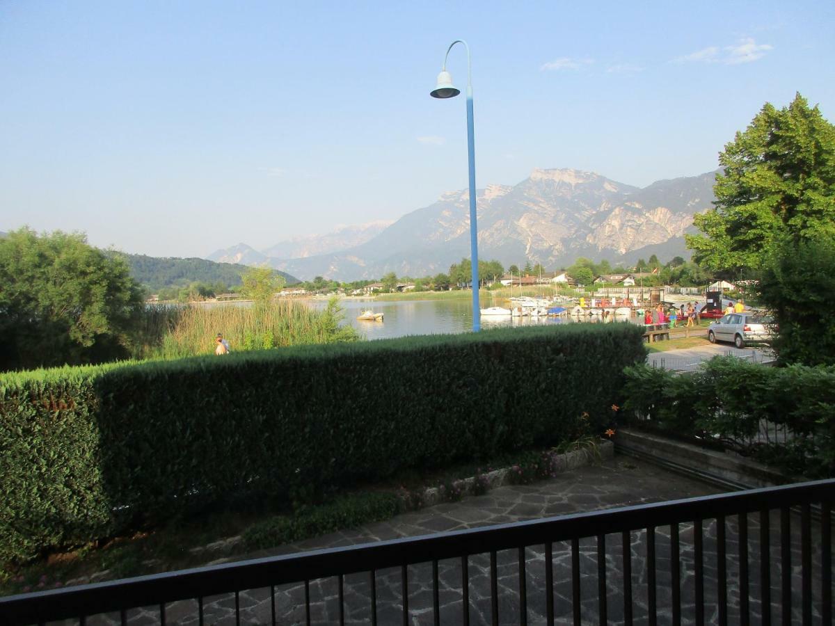 Ferienwohnung La Perla Del Lago Calceranica al Lago Exterior foto