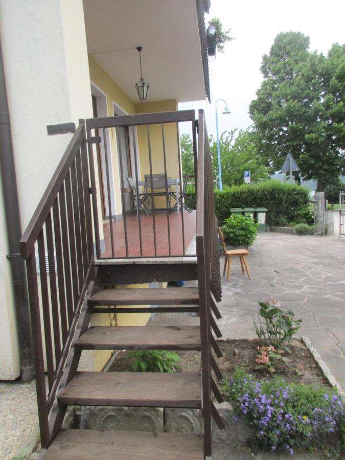 Ferienwohnung La Perla Del Lago Calceranica al Lago Exterior foto
