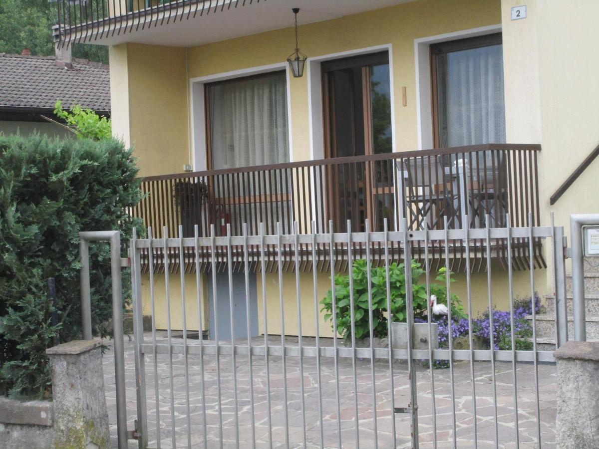 Ferienwohnung La Perla Del Lago Calceranica al Lago Exterior foto