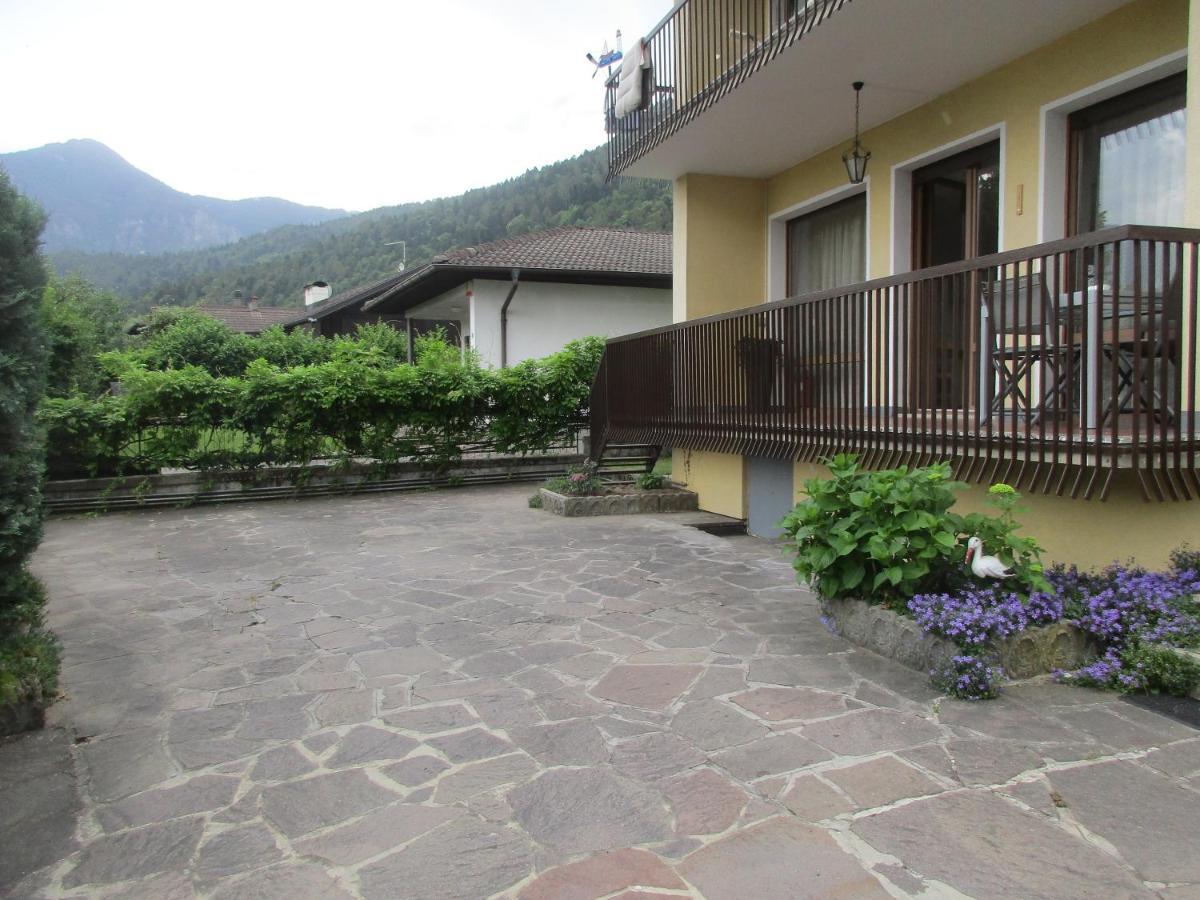 Ferienwohnung La Perla Del Lago Calceranica al Lago Exterior foto